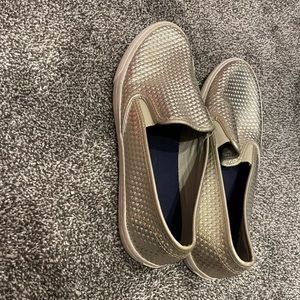 Speedy memory foam slip in sneakers